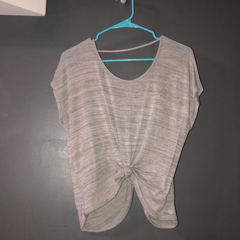 Front knot open back light grey tee